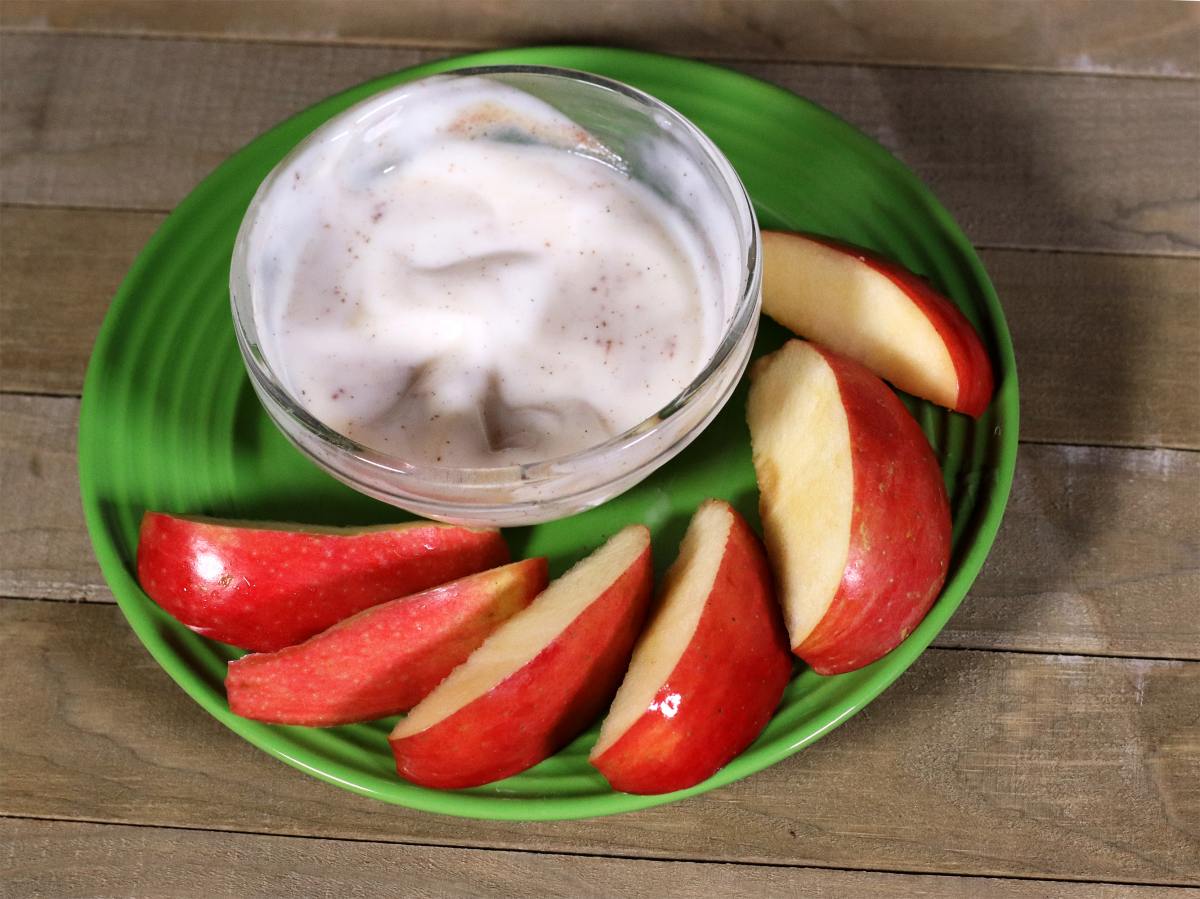 Apple Yogurt Dip