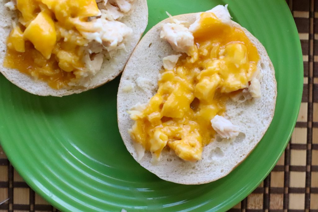 Bagel melt with chicken and cheese
